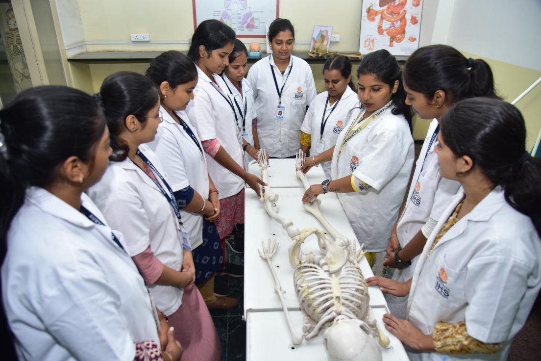Physiotherapy patient counselling and rehabilitation care session
